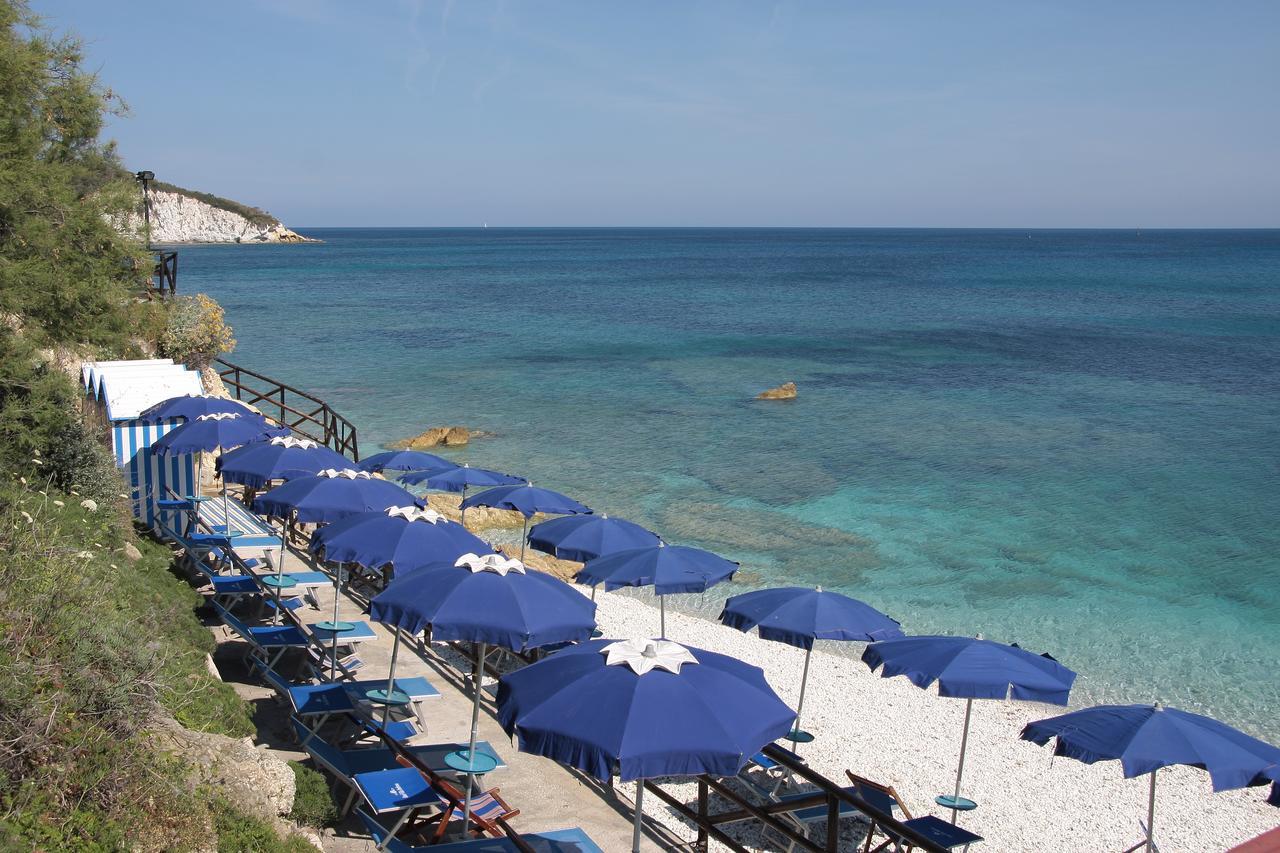 Hotel Villa Ombrosa Portoferraio Quarto foto